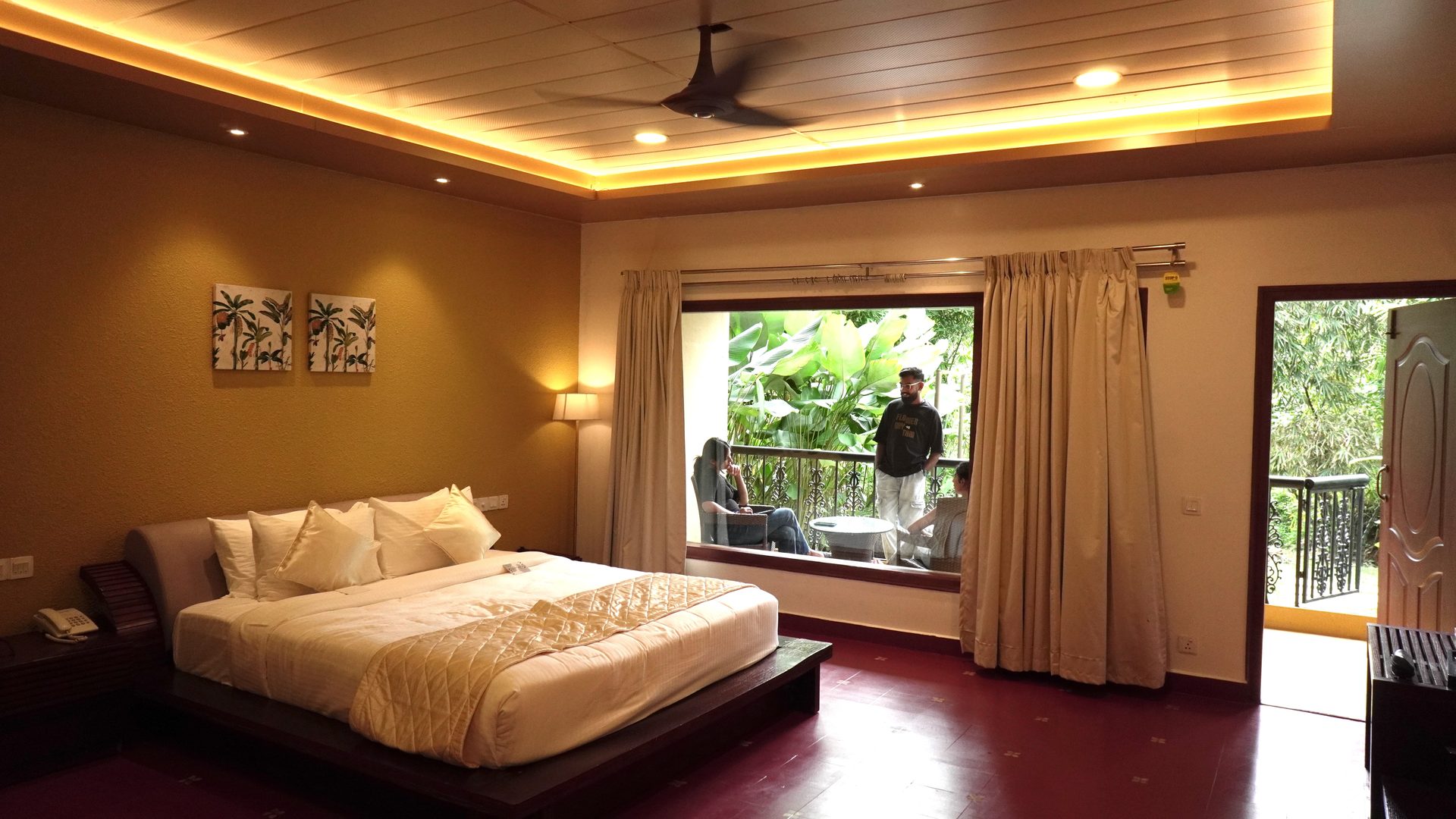 Chimes Room