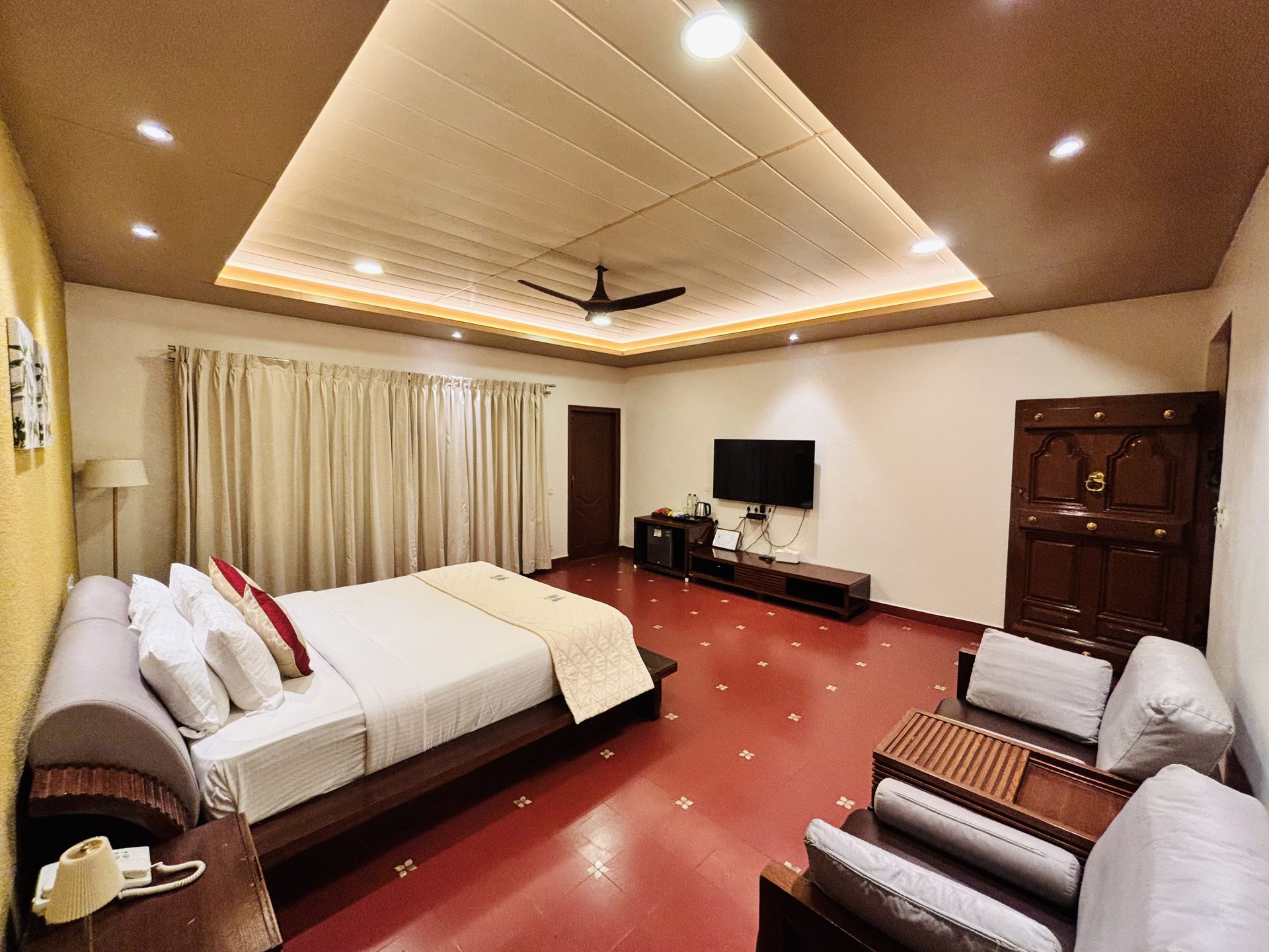 Chimes Room - The Windchimes Retreat