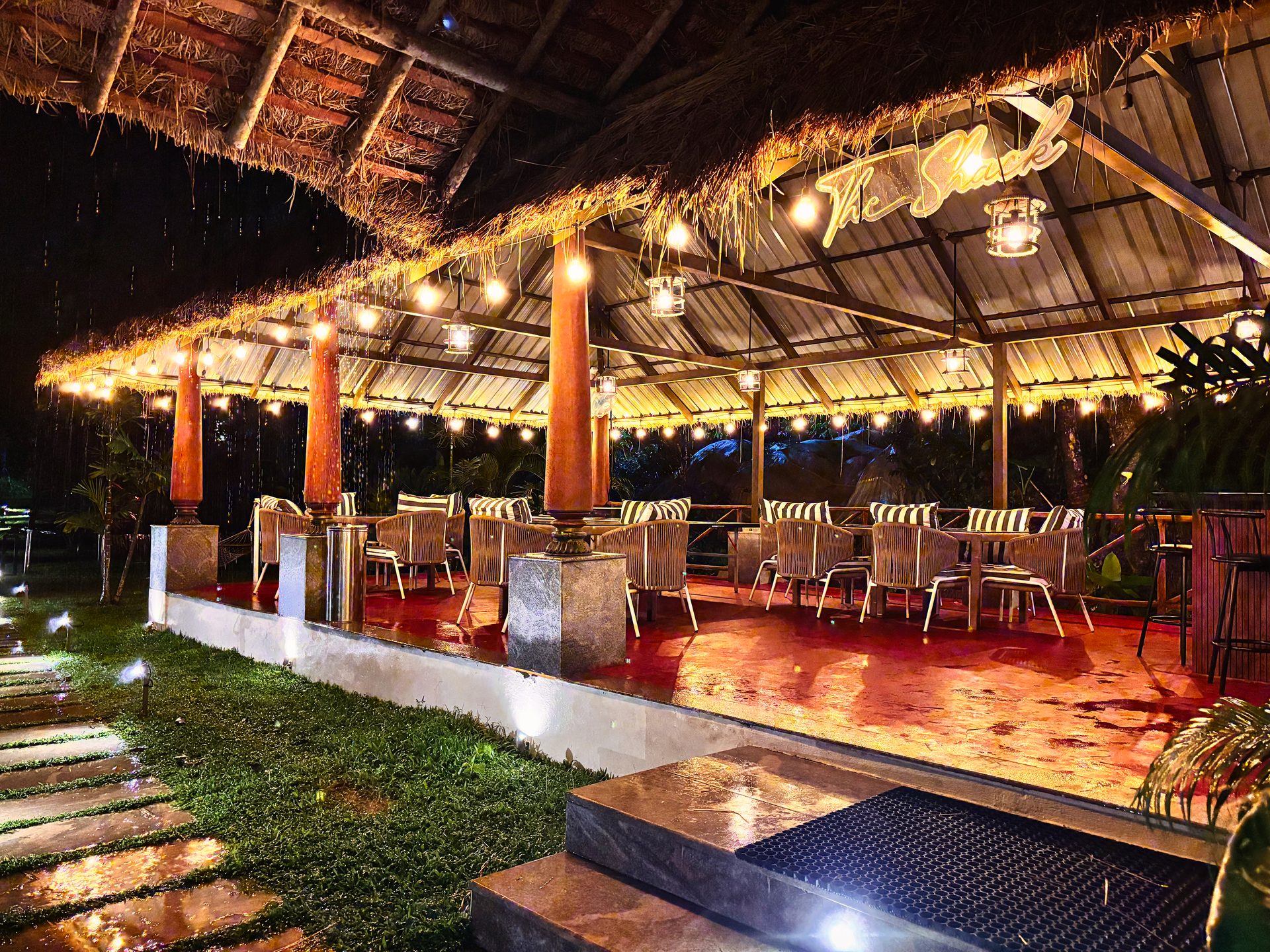 windchimes-restaurant-shack-shack1